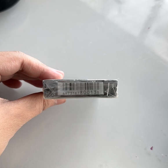 kate Shimmer eyeshadow quads - Picture 3 of 3